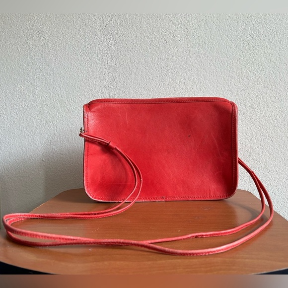 Genuine Leather Red Crossbody Vintage Basic Bag Made in Hong Kong Women’s Travel - Picture 1 of 16
